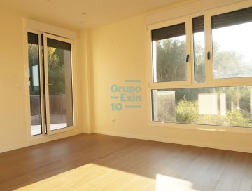 Foto 3 de Vivienda de nueva construcción en ATOTXA ERREKA con amplia terraza de 18 m2 orientada al sur. Piscina y terrazas comunitarias. Garaje cerrado 68 m2.