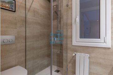 Foto 18 de Preciosa vivienda totalmente reformada en Avda. Ametzagaña en quinta planta con terraza. Foto 18 de Preciosa vivienda totalmente reformada en Avda. Ametzagaña en quinta planta con terraza.