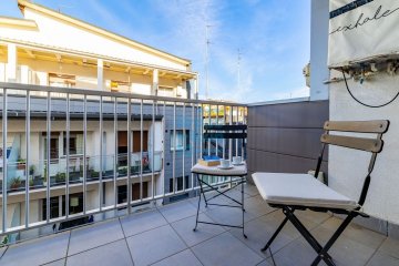 Foto 22 de Preciosa vivienda totalmente reformada en Avda. Ametzagaña en quinta planta con terraza. Foto 22 de Preciosa vivienda totalmente reformada en Avda. Ametzagaña en quinta planta con terraza.