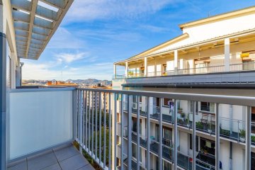 Foto 23 de Preciosa vivienda totalmente reformada en Avda. Ametzagaña en quinta planta con terraza. Foto 23 de Preciosa vivienda totalmente reformada en Avda. Ametzagaña en quinta planta con terraza.