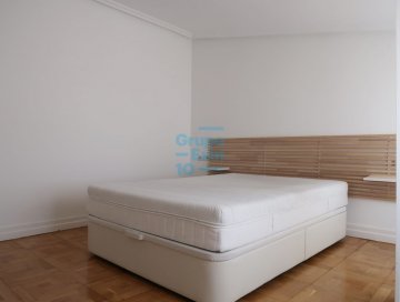 Foto 8 de Junto al Ambulatorio en zona tranquila exterior a plaza sin tráfico, se alquila precioso ático con gran terraza y orientada al sur. Foto 8 de Junto al Ambulatorio en zona tranquila exterior a plaza sin tráfico, se alquila precioso ático con gran terraza y orientada al sur.