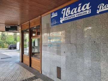 Foto 7 de Bar en funcionamiento cerca del centro comercial Arcco con salida de humos. POSIBILIDAD ALQUILER CON OPCION COMPRA.