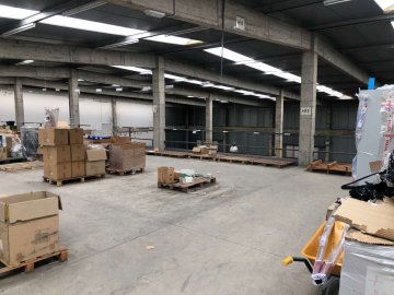 Foto 6 de Nave industrial-terciaria, en Oiartzun de 7.596m2 con muelles de carga.