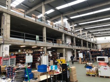 Foto 32 de Nave industrial-terciaria, en Oiartzun de 7.596m2 con muelles de carga.