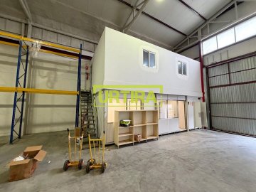 Foto 14 de Nave en Lezo de 441m2 con 306m2 de campa privada vallada.