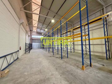 Foto 15 de Nave en Lezo de 441m2 con 306m2 de campa privada vallada.