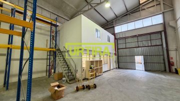 Foto 22 de Nave en Lezo de 441m2 con 306m2 de campa privada vallada.