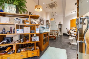 Foto 5 de Antiguo. Local en zona muy comercial de la calle Matía. Foto 5 de Antiguo. Local en zona muy comercial de la calle Matía.