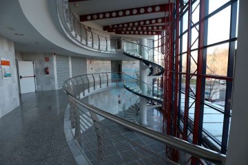 Foto 5 de Zuatzu. Zubiberri. Oficina en una única planta, muy luminosa, sin amueblar. Dispone de tres rayas de garaje.