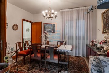 Foto 15 de Amara. José Mª Salaberría. Piso de gran tamaño de cinco dormitorios con terraza orientada al Oeste. Garaje opcional.