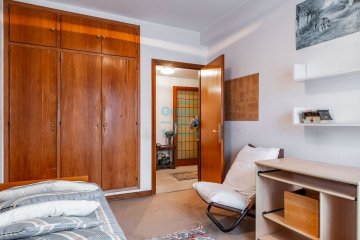 Foto 28 de Amara. José Mª Salaberría. Piso de gran tamaño de cinco dormitorios con terraza orientada al Oeste. Garaje opcional.