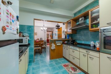 Foto 34 de Amara. José Mª Salaberría. Piso de gran tamaño de cinco dormitorios con terraza orientada al Oeste. Garaje opcional.