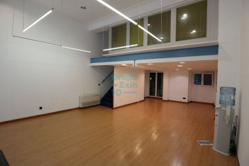 Foto 8 de Centro. Local comercial en calle Prim.