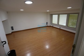 Foto 11 de Centro. Local comercial en calle Prim.