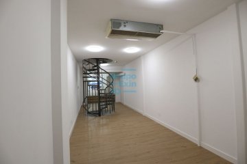 Foto 9 de Centro. Calle Fuenterrabía. Local junto a la Avenida de la Libertad, zona muy comercial. Foto 9 de Centro. Calle Fuenterrabía. Local junto a la Avenida de la Libertad, zona muy comercial.