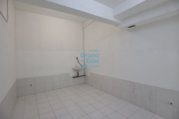 Foto 14 de Centro. Calle Fuenterrabía. Local junto a la Avenida de la Libertad, zona muy comercial. Foto 14 de Centro. Calle Fuenterrabía. Local junto a la Avenida de la Libertad, zona muy comercial.