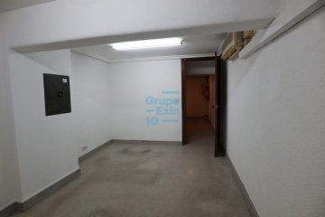 Foto 19 de Centro. Calle Fuenterrabía. Local junto a la Avenida de la Libertad, zona muy comercial. Foto 19 de Centro. Calle Fuenterrabía. Local junto a la Avenida de la Libertad, zona muy comercial.