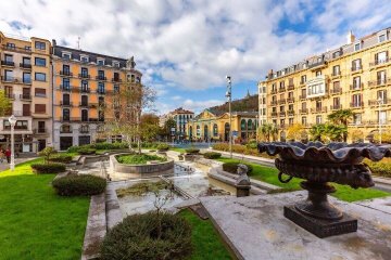 Foto 42 de Centro. Calle Okendo. Vivienda de cuatro dormitorios y vistas hacia la alameda del Boulevard.