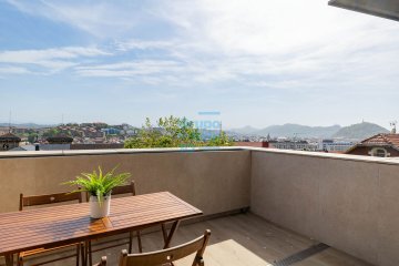 Foto 19 de Obra nueva. Ático con terraza y dos dormitorios, con vistas despejadas de la ciudad. Foto 19 de Obra nueva. Ático con terraza y dos dormitorios, con vistas despejadas de la ciudad.