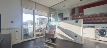 Foto 2 de Alquiler meses de verano. Preciosa vivienda con terraza en el Antiguo, en urbanización con piscina. Foto 2 de Alquiler meses de verano. Preciosa vivienda con terraza en el Antiguo, en urbanización con piscina.