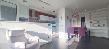 Foto 6 de Alquiler meses de verano. Preciosa vivienda con terraza en el Antiguo, en urbanización con piscina. Foto 6 de Alquiler meses de verano. Preciosa vivienda con terraza en el Antiguo, en urbanización con piscina.