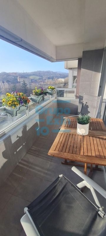 Foto 9 de Alquiler meses de verano. Preciosa vivienda con terraza en el Antiguo, en urbanización con piscina. Foto 9 de Alquiler meses de verano. Preciosa vivienda con terraza en el Antiguo, en urbanización con piscina.