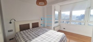 Foto 11 de Alquiler meses de verano. Preciosa vivienda con terraza en el Antiguo, en urbanización con piscina. Foto 11 de Alquiler meses de verano. Preciosa vivienda con terraza en el Antiguo, en urbanización con piscina.