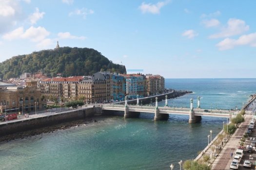 Precioso apartamento exterior en Ramón Mª Lili en planta sexta. Exterior con terraza y vistas panorámicas. Trastero en planta bajo cubierta Precioso apartamento exterior en Ramón Mª Lili en planta sexta. Exterior con terraza y vistas panorámicas. Trastero en planta bajo cubierta