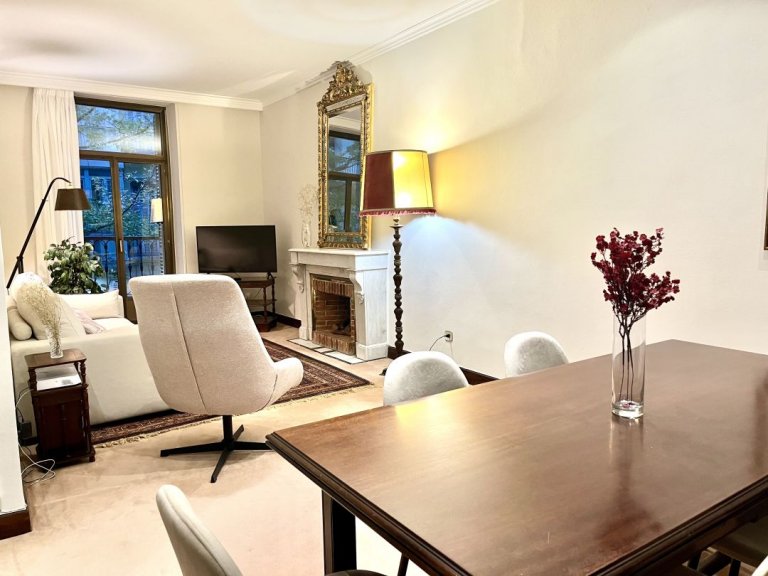 Foto 1 de Señorial piso exterior en alquiler en el centro de San Sebastián – Calle Garibai