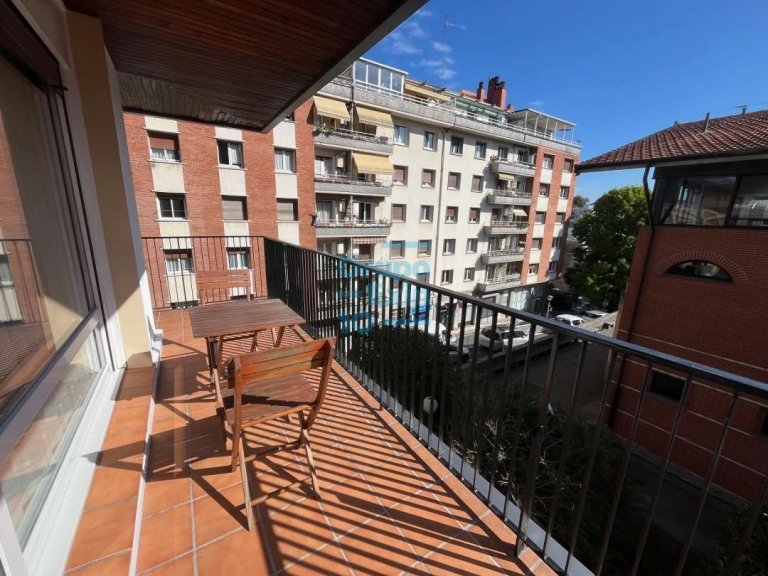 Foto 1 de Antiguo. Con terraza. Todo exterior. Garaje cerrado Foto 1 de Antiguo. Con terraza. Todo exterior. Garaje cerrado