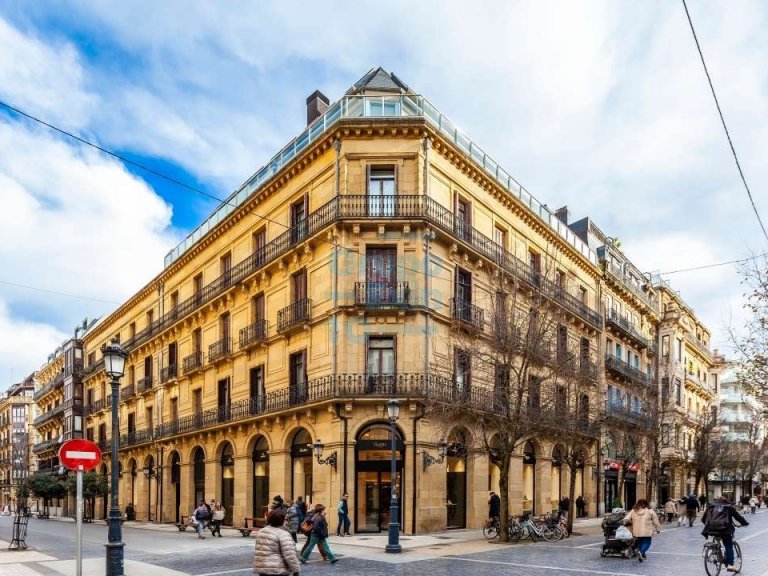 Foto 1 de Magnífico ático en venta, en el centro de San Sebastián Foto 1 de Magnífico ático en venta, en el centro de San Sebastián