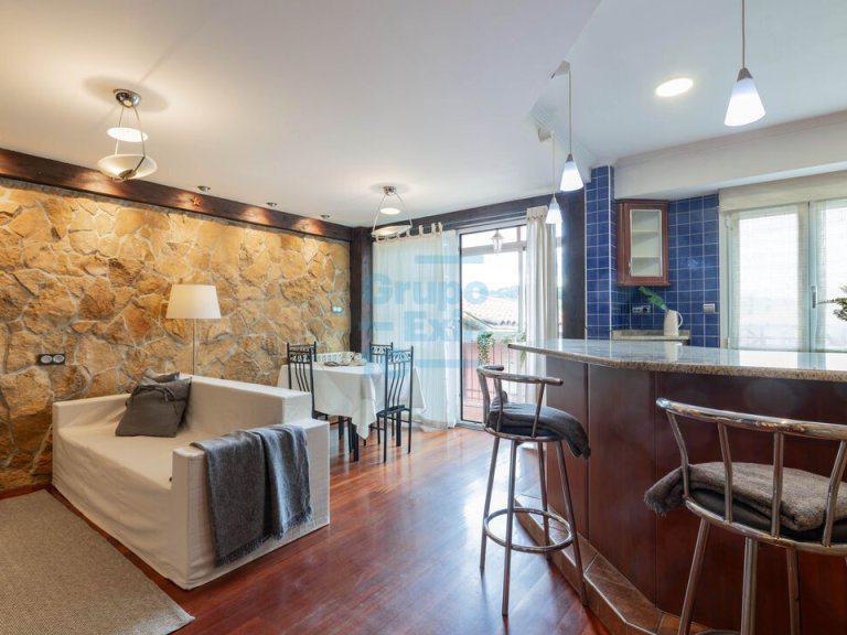Foto 1 de Bonito piso en venta en Hernani situado en zona tranquila y bien comunicada con Donostia-San Sebastián.