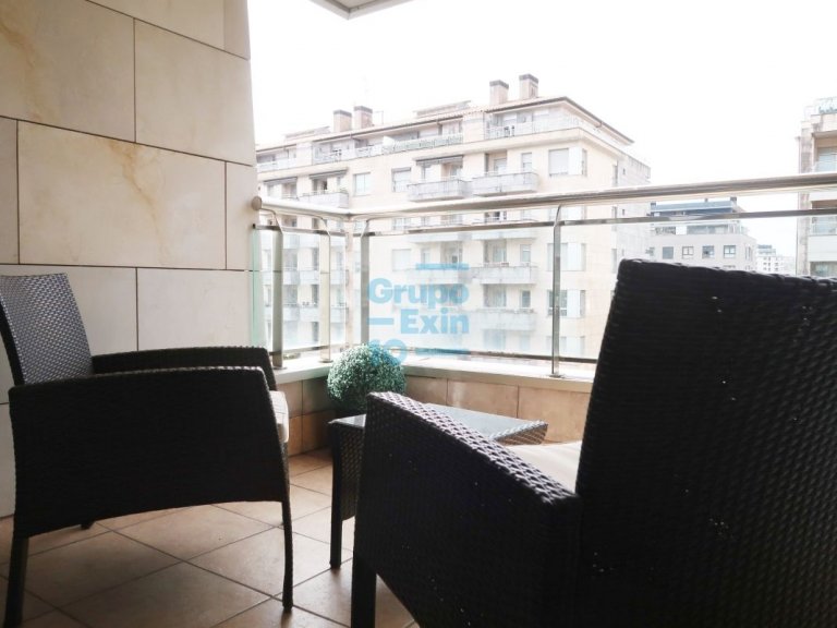 Foto 1 de Riberas de Loiola en avenida de Barcelona, alquilamos precioso apartamento amueblado con terraza y garaje cerrado. Alquiler temporal.